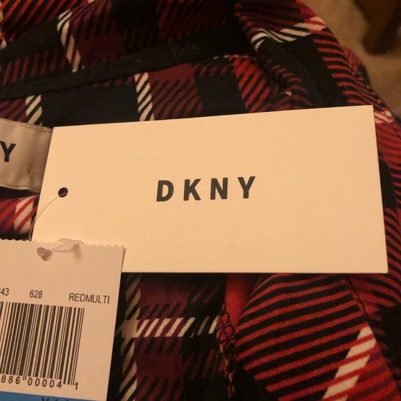 DKNY/ NWT/ 2 Pc. woman’s Pajama set/ Red Plaid / size XL ( (16-18) - Picture 7 of 10